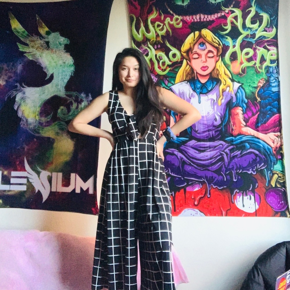 (SOLD) Cute Jumpsuit ! NWOT